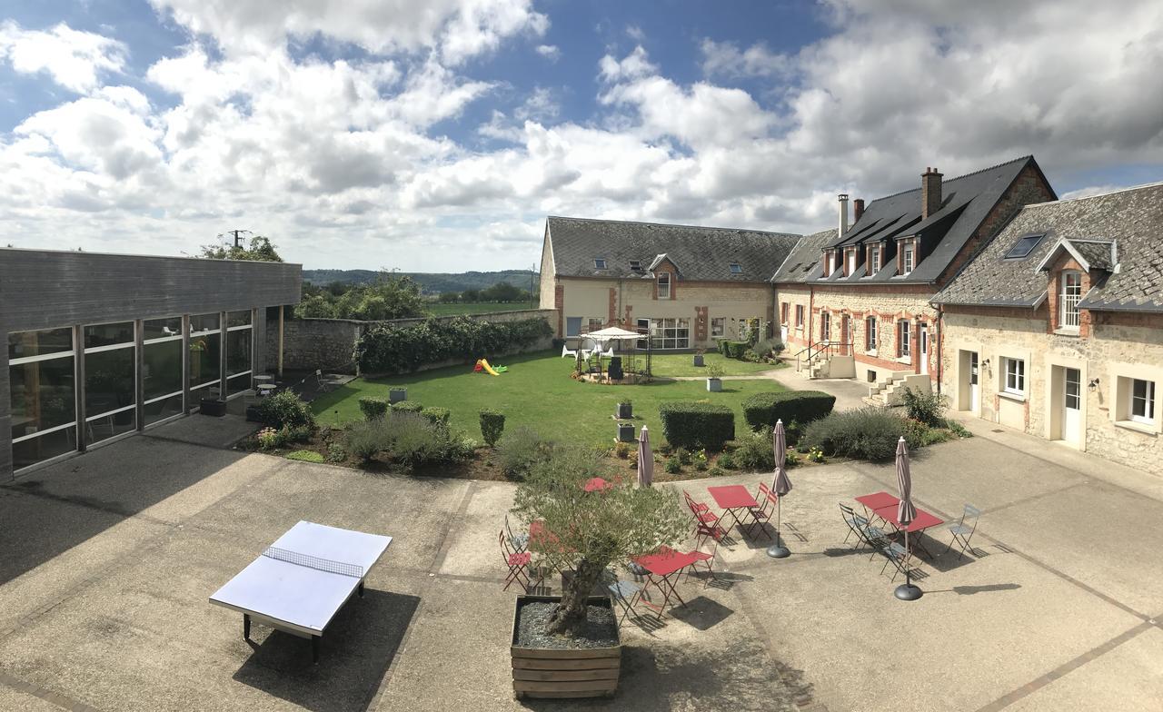 Hotel Ferme Du Chateau à Monampteuil Extérieur photo